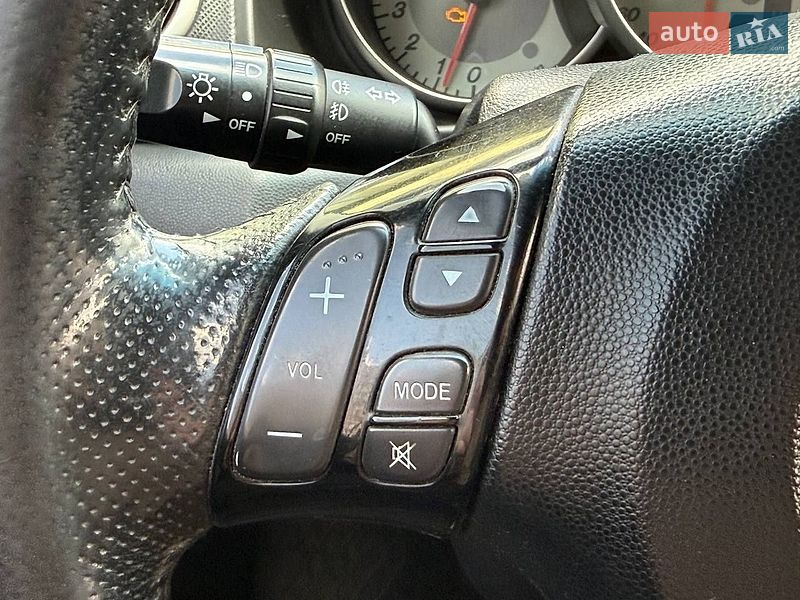 Седан Mazda 3 2008 в Киеве