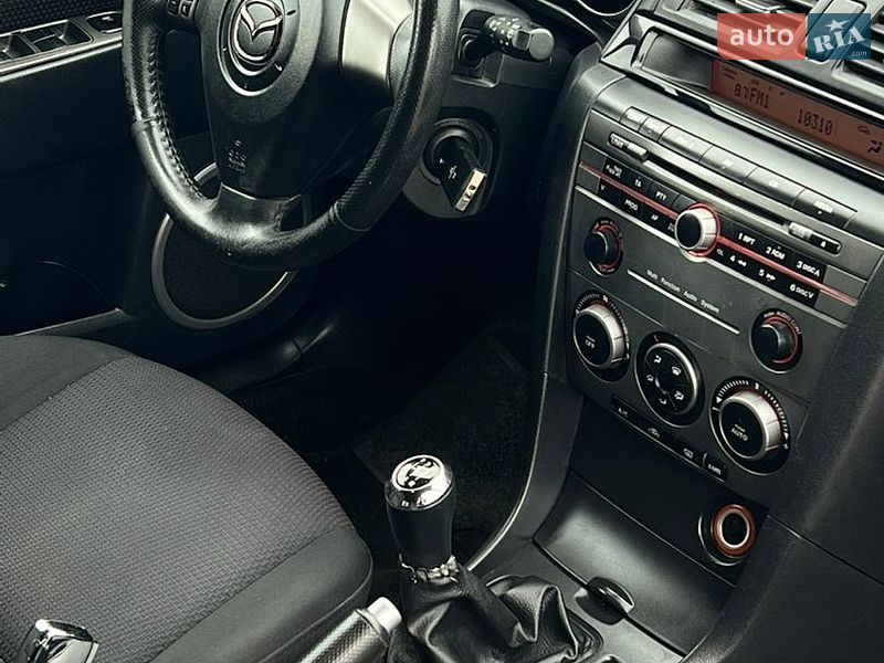 Хэтчбек Mazda 3 2007 в Запорожье