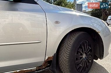 Хетчбек Mazda 3 2004 в Києві