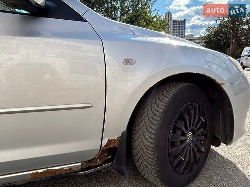 Хетчбек Mazda 3 2004 в Києві
