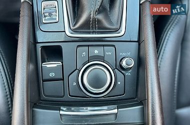Седан Mazda 3 2018 в Днепре