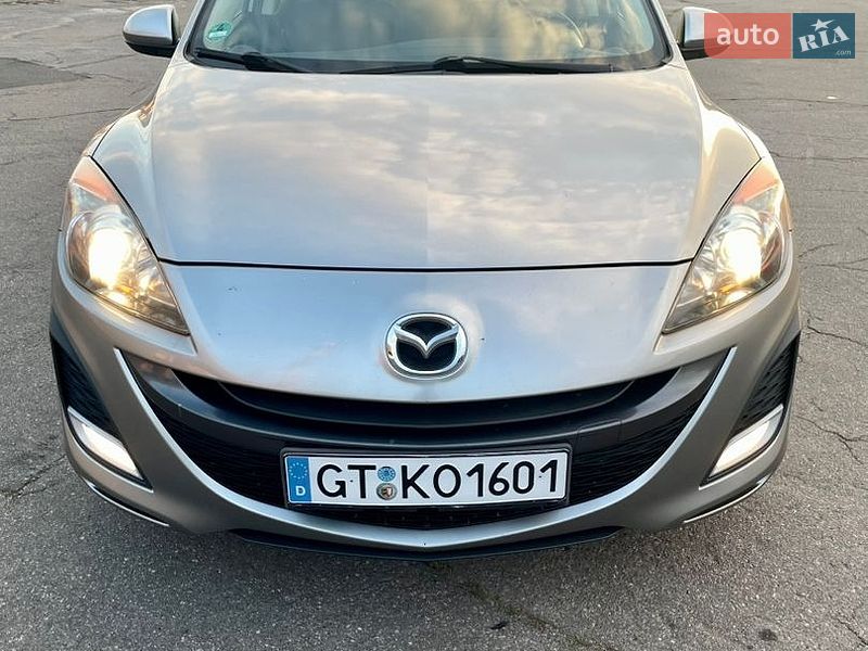 Хэтчбек Mazda 3 2010 в Виннице
