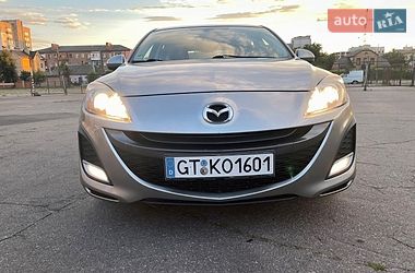 Хэтчбек Mazda 3 2010 в Виннице