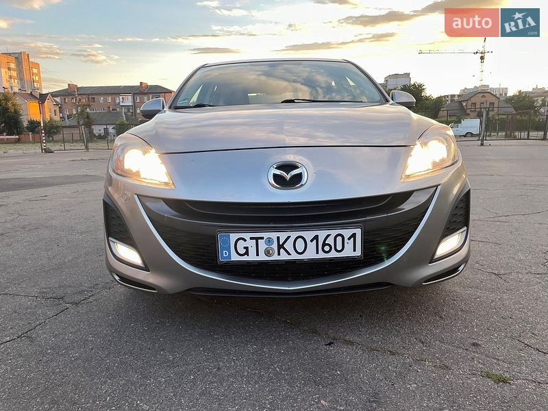 Хэтчбек Mazda 3 2010 в Виннице