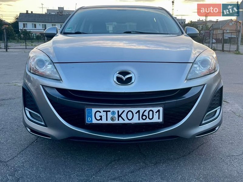 Хэтчбек Mazda 3 2010 в Виннице