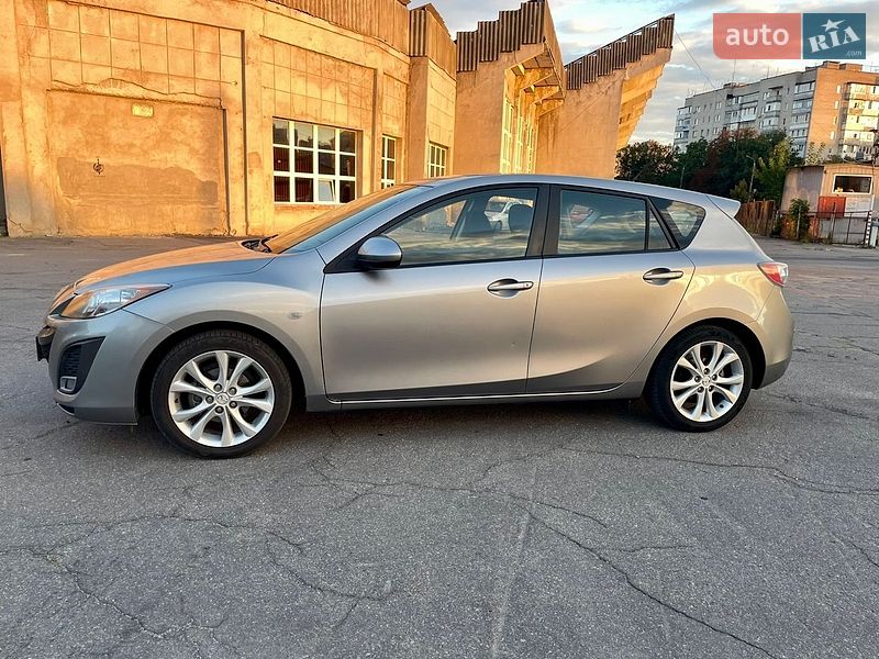 Хэтчбек Mazda 3 2010 в Виннице