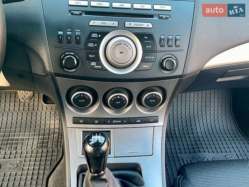 Хэтчбек Mazda 3 2010 в Виннице