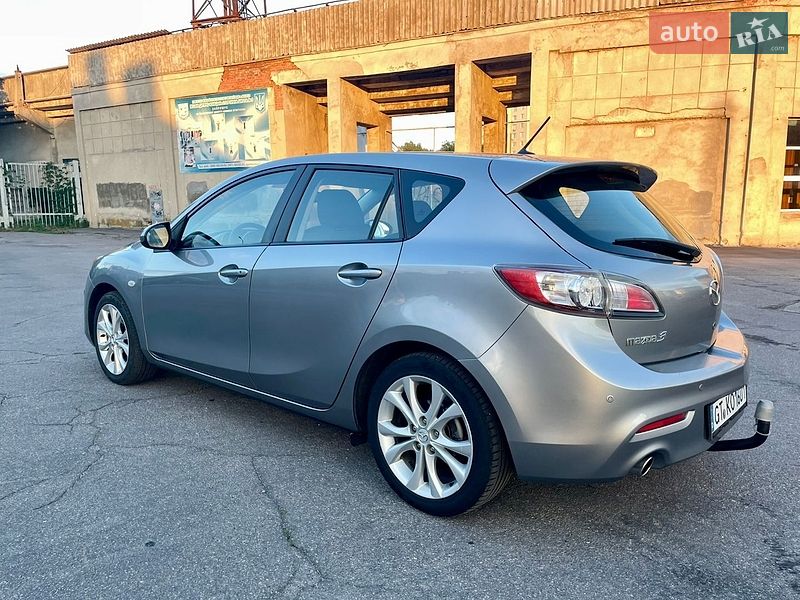 Хэтчбек Mazda 3 2010 в Виннице