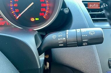 Хэтчбек Mazda 3 2010 в Виннице