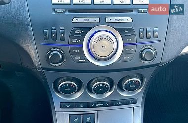 Хэтчбек Mazda 3 2010 в Виннице