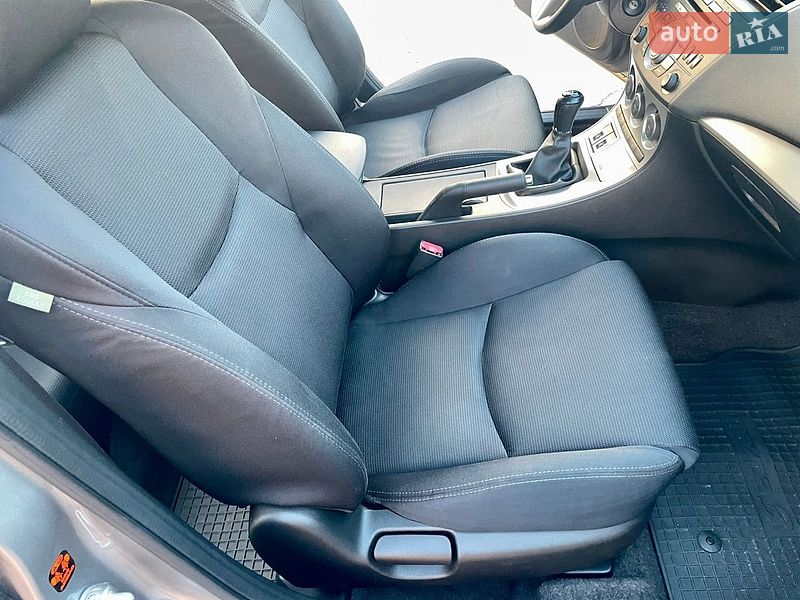 Хэтчбек Mazda 3 2010 в Виннице