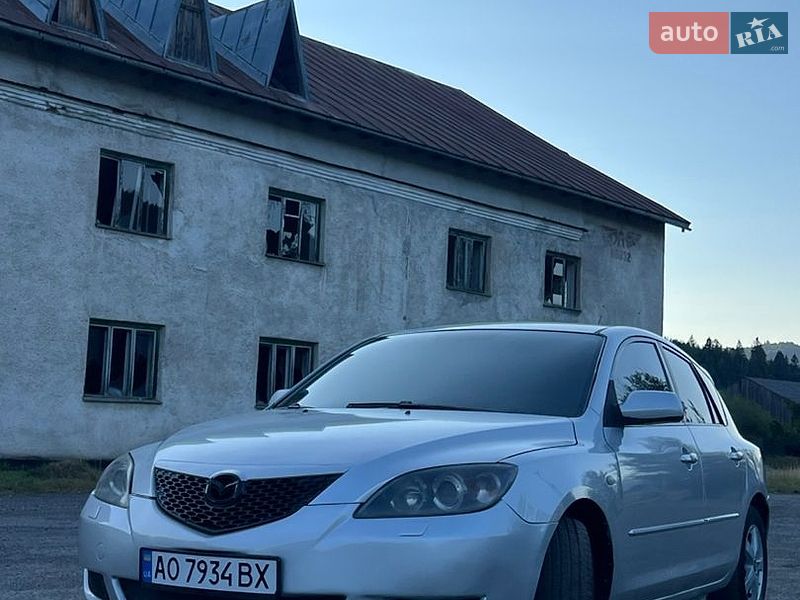 Хэтчбек Mazda 3 2004 в Межгорье фото 4 Хэтчбек Mazda 3 2004 в Межгорье
