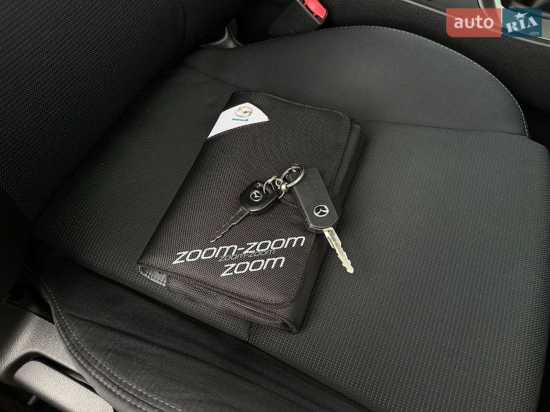 Хэтчбек Mazda 3 2010 в Виннице