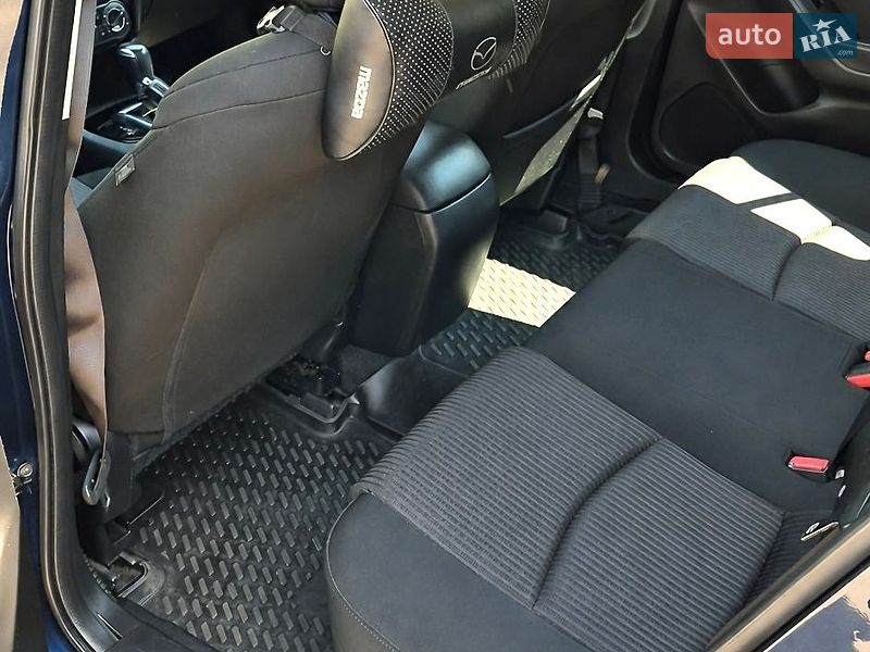 Хэтчбек Mazda 3 2014 в Верхнеднепровске