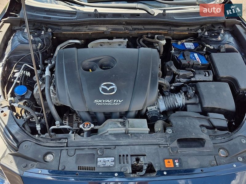 Хэтчбек Mazda 3 2014 в Верхнеднепровске