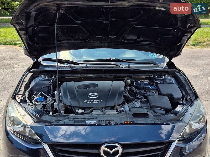 Хэтчбек Mazda 3 2014 в Верхнеднепровске