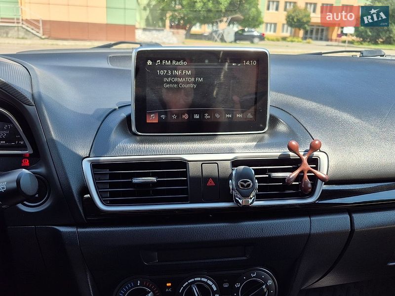 Хэтчбек Mazda 3 2014 в Верхнеднепровске