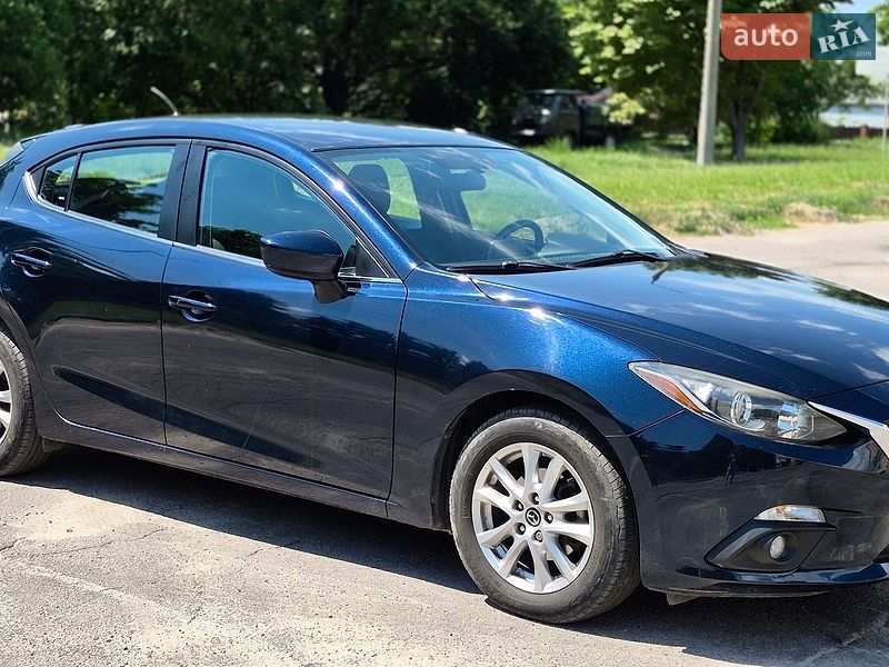 Хэтчбек Mazda 3 2014 в Верхнеднепровске