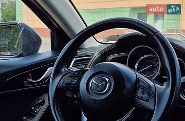 Хэтчбек Mazda 3 2014 в Верхнеднепровске