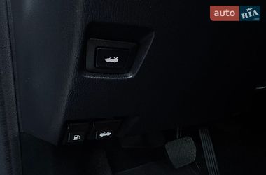 Седан Mazda 3 2018 в Киеве