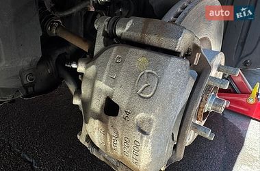 Седан Mazda 3 2018 в Киеве