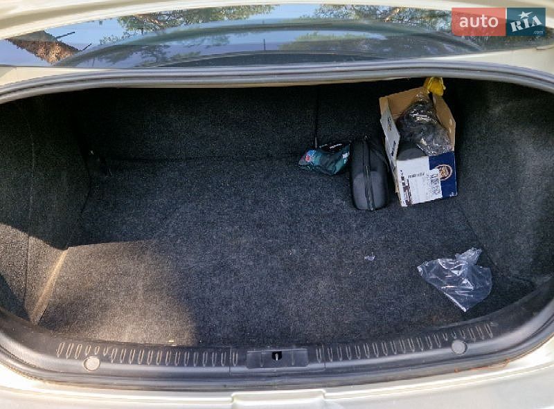 Седан Mazda 3 2006 в Києві