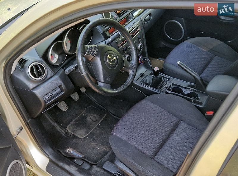 Седан Mazda 3 2006 в Києві