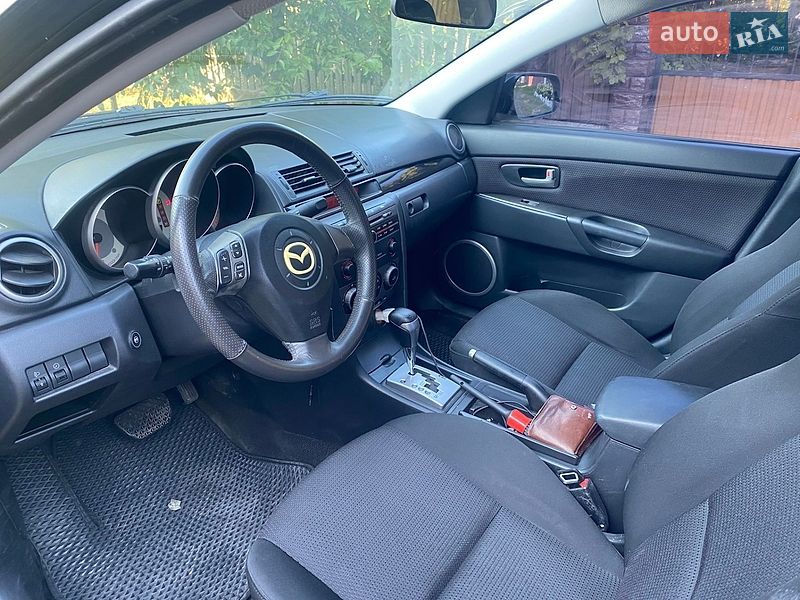 Седан Mazda 3 2007 в Черновцах
