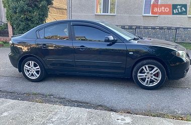 Седан Mazda 3 2007 в Черновцах