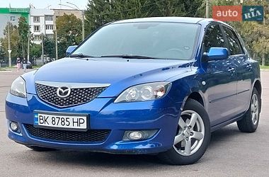 Хэтчбек Mazda 3 2006 в Синельниково