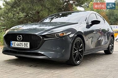 Хэтчбек Mazda 3 2022 в Днепре