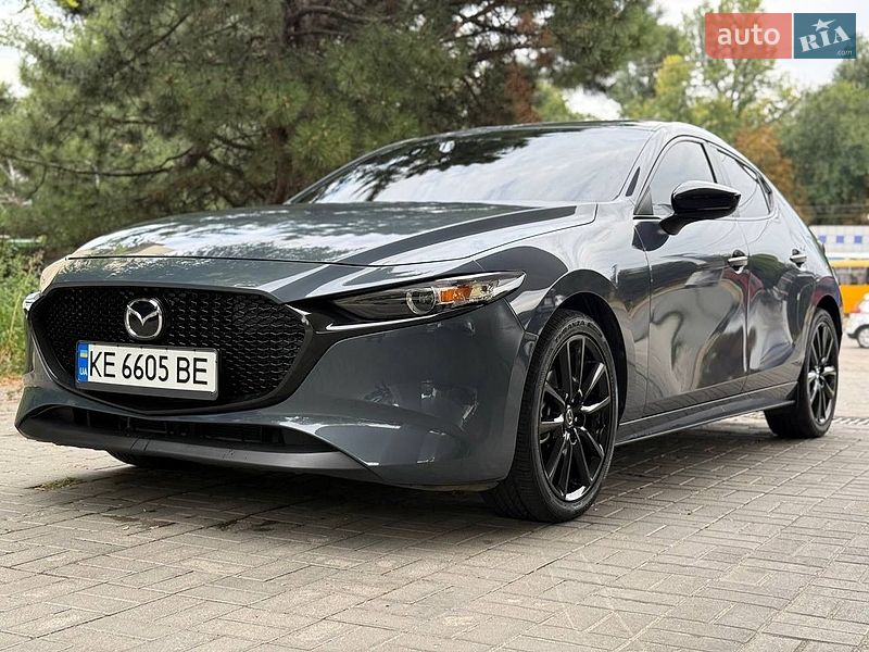 Хэтчбек Mazda 3 2022 в Днепре