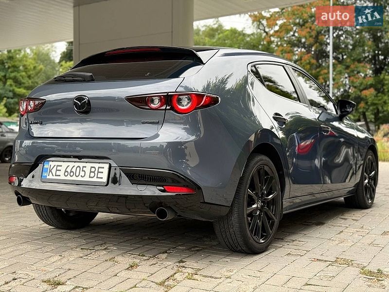 Хэтчбек Mazda 3 2022 в Днепре