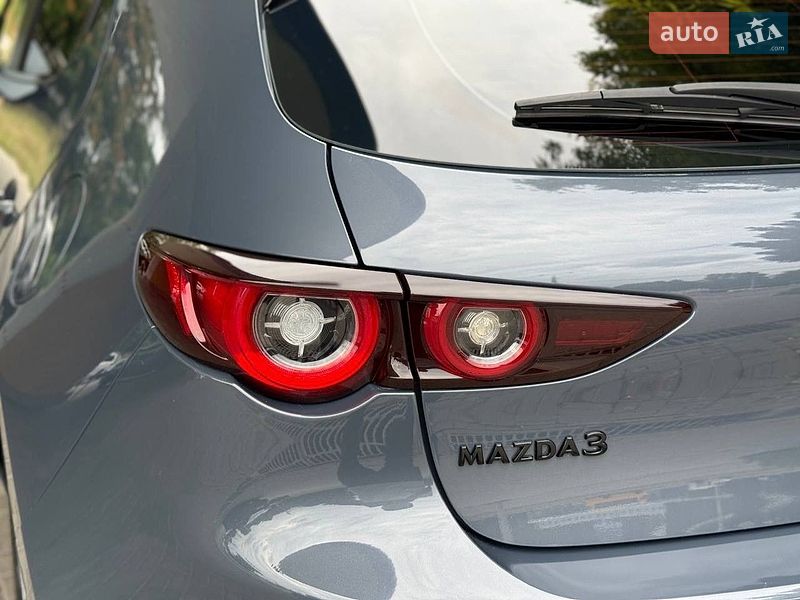 Хэтчбек Mazda 3 2022 в Днепре