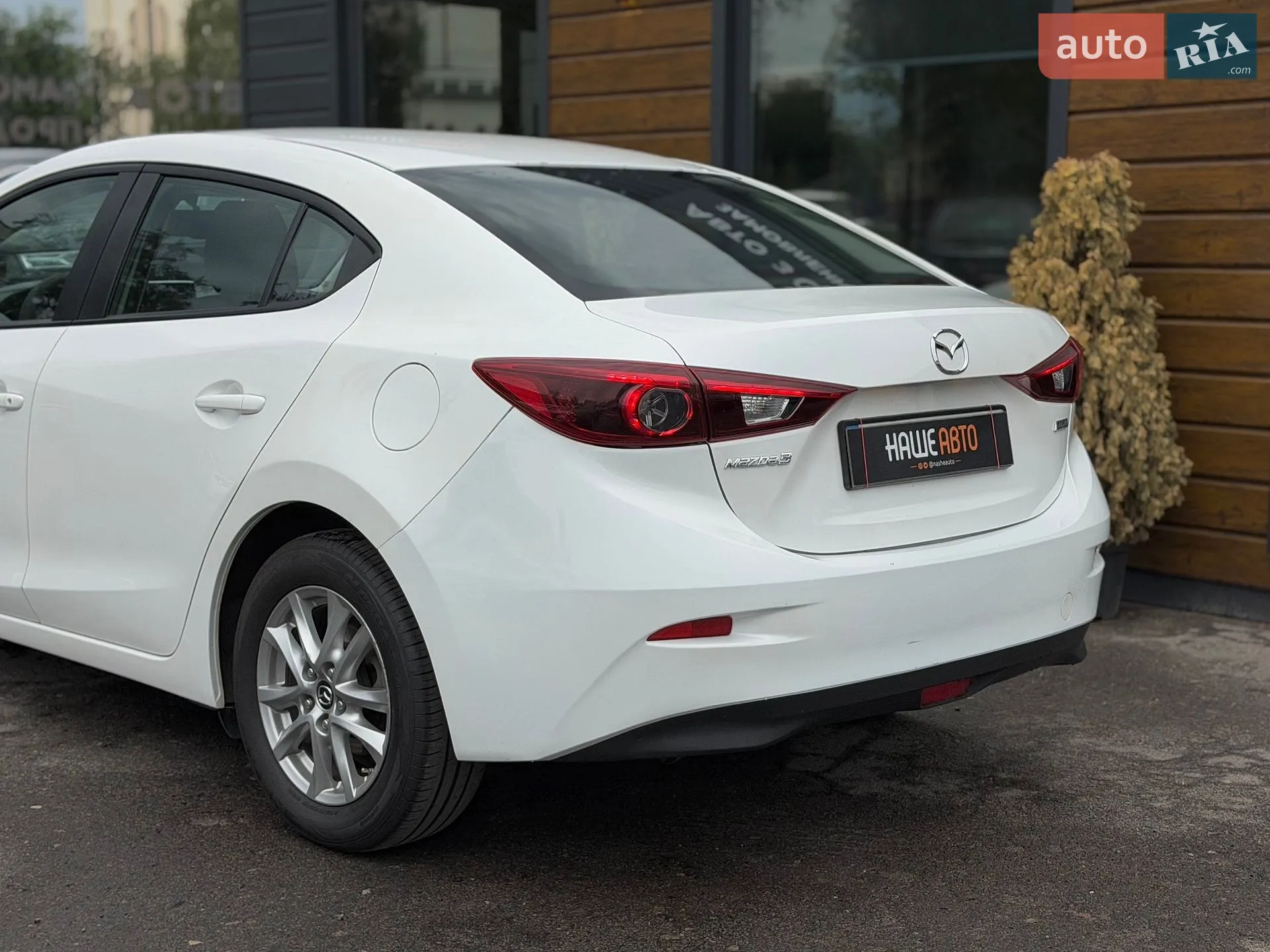 2015 Mazda 3 - мініатюра 18
