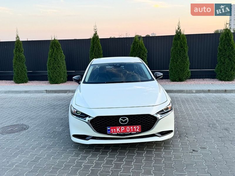 Седан Mazda 3 2021 в Днепре