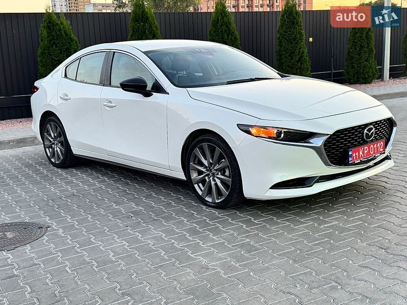 Седан Mazda 3 2021 в Днепре