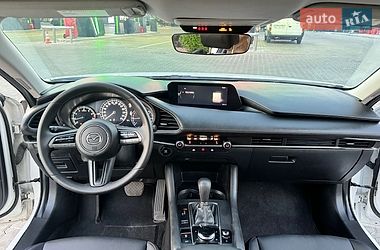 Седан Mazda 3 2021 в Днепре