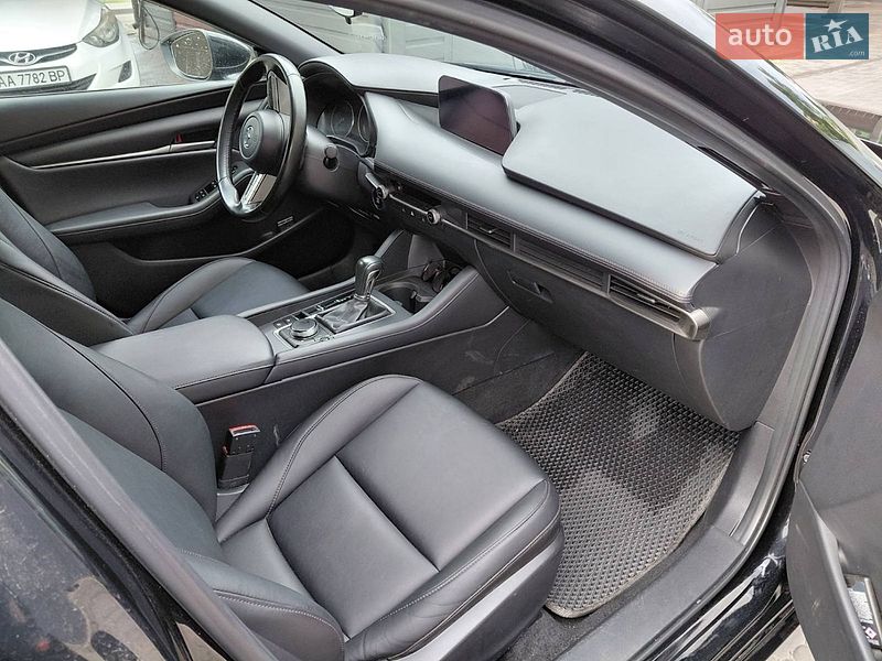 Хетчбек Mazda 3 2022 в Києві фото 15 Хетчбек Mazda 3 2022 в Києві