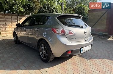 Хэтчбек Mazda 3 2011 в Киеве