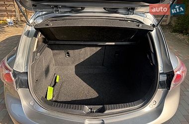 Хэтчбек Mazda 3 2011 в Киеве