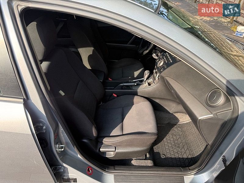 Хетчбек Mazda 3 2011 в Києві