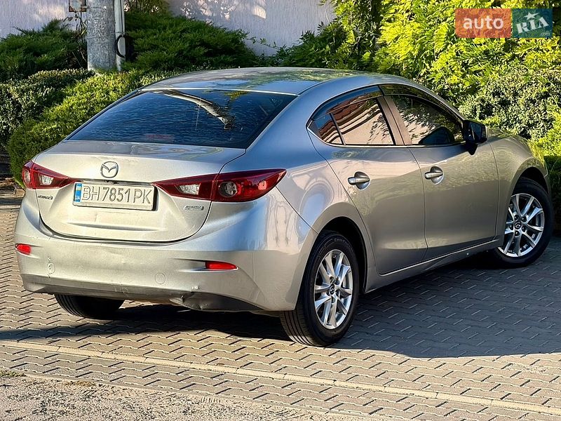 Седан Mazda 3 2016 в Одессе
