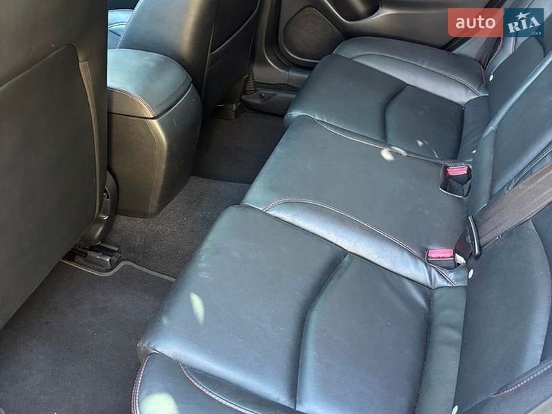 Седан Mazda 3 2013 в Харкові