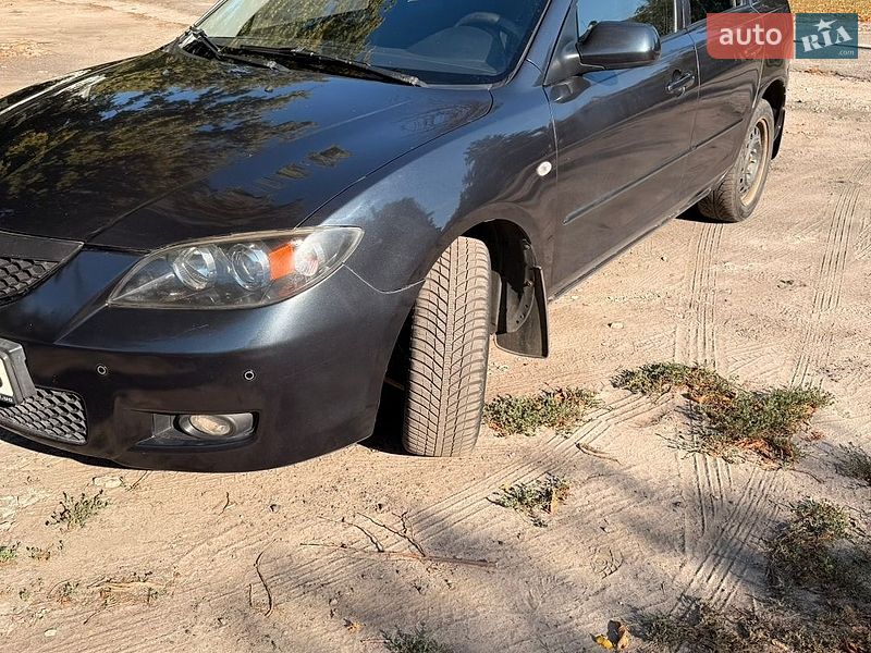 Седан Mazda 3 2006 в Харкові