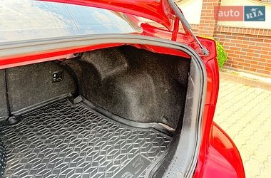 Седан Mazda 3 2005 в Хмельницком