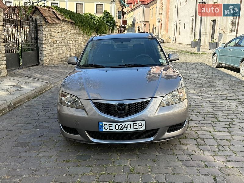 Седан Mazda 3 2004 в Каменец-Подольском