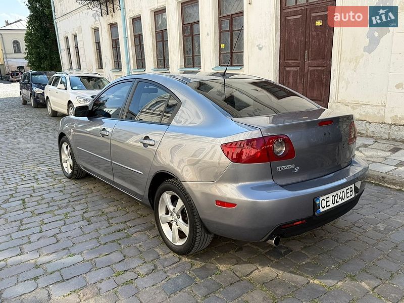 Седан Mazda 3 2004 в Каменец-Подольском
