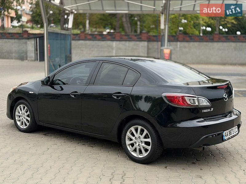 Седан Mazda 3 2013 в Рівному фото 16 Седан Mazda 3 2013 в Рівному