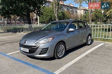 Хэтчбек Mazda 3 2010 в Днепре